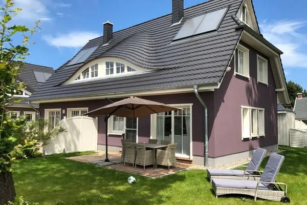 Hauptansicht  Hus Nike