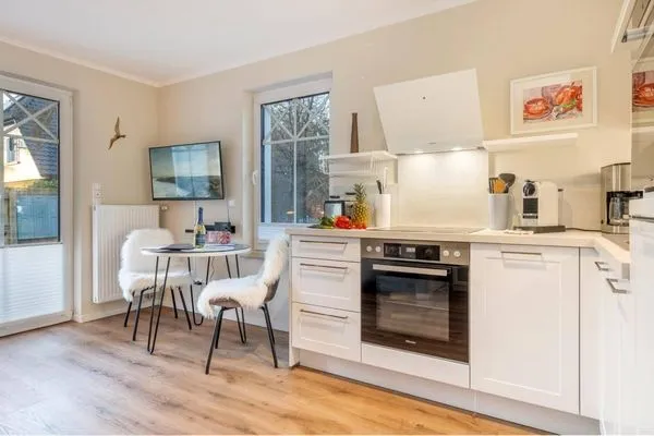 Küche / Küchenzeile  Kleine Krabbe