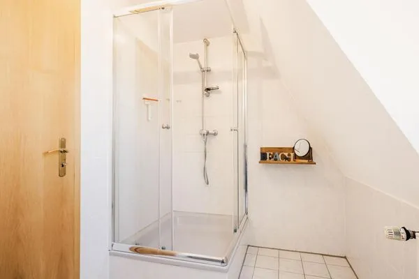 Badezimmer  kleiner Sanddorn