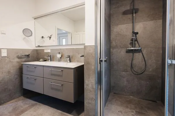 Badezimmer  Kranichruf