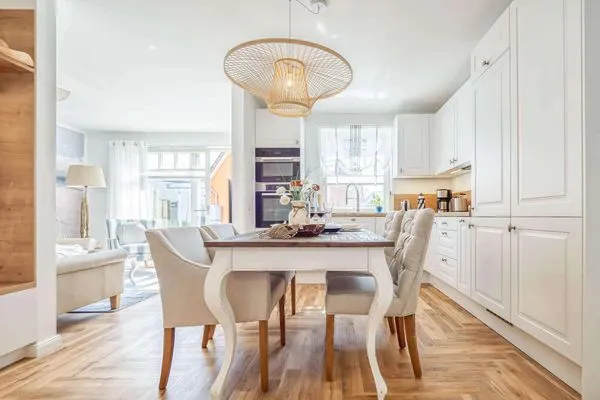 Küche / Küchenzeile  Leevkebloom