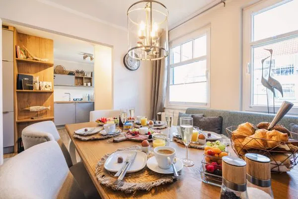 Küche / Küchenzeile  Lütt Pier