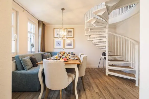 Küche / Küchenzeile  Lütt Pier