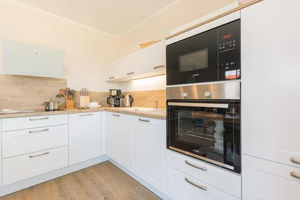 Küche / Küchenzeile  Mirabelle