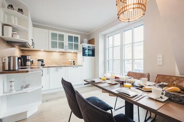 Küche / Küchenzeile  Muschelrauschen