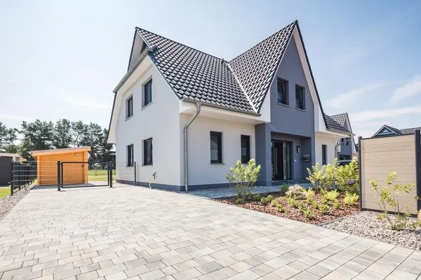 Hauptansicht  Ostseelodge eins