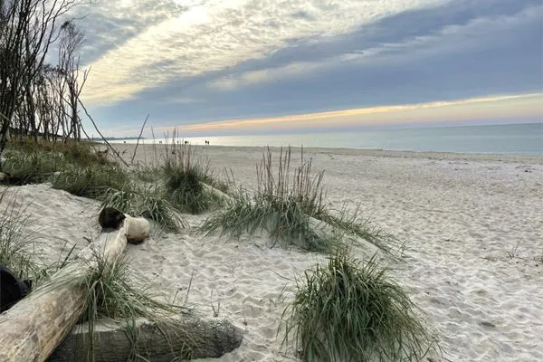 Strand  Ostseelodge eins