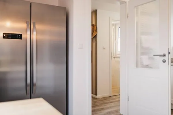 Küche / Küchenzeile  Schwalbennest