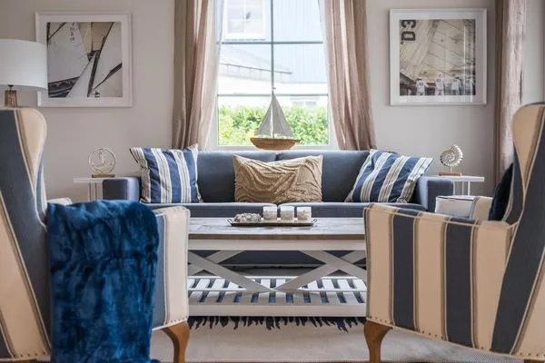 Wohnzimmer  Segelmast