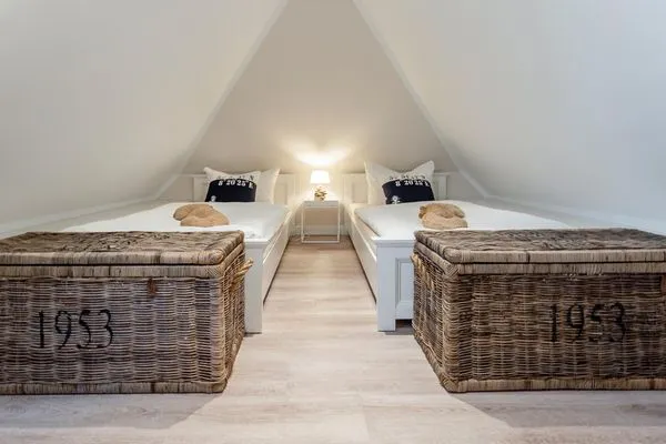 Schlafzimmer  Treibholz II