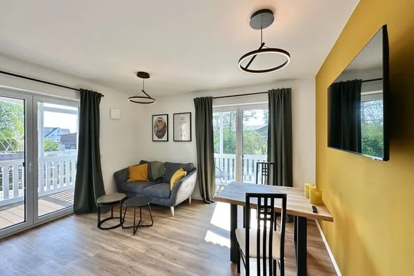 Genießen Sie entspannte Stunden in diesem stilvollen Wohnzimmer. Salt & Sand Haffkrug Salt & Sand Wohnung Sea