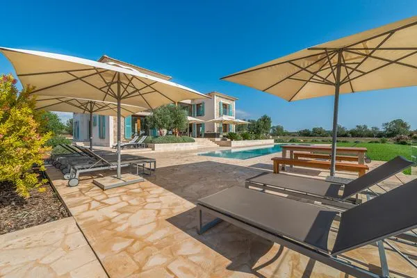 Beach  Villa Campos Hills