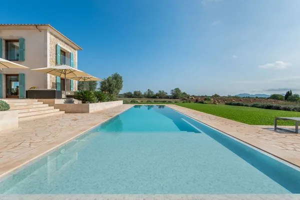 Pool  Villa Campos Hills