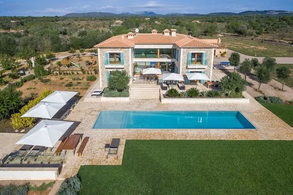 Main view  Villa Campos Hills