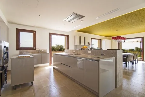 Kitchen  Villa Campos Hills