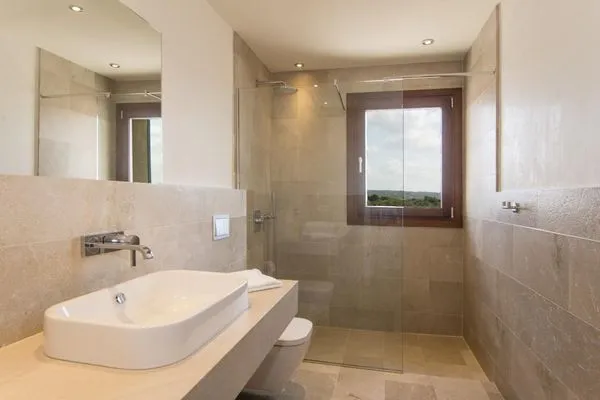 Bathroom  Villa Campos Hills