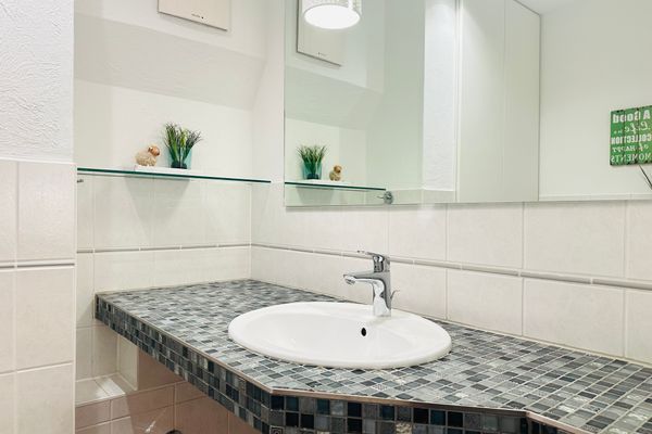 Friesenresidenz Wohnung Halligflieder Bad - 