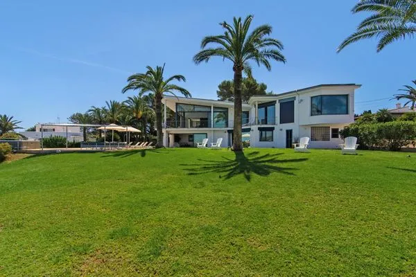   Villa Sa Bateria
