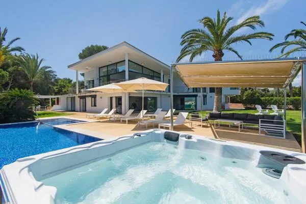   Villa Sa Bateria