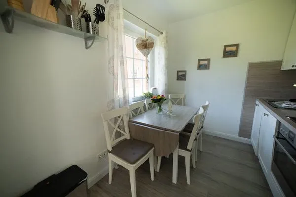 Küche / Küchenzeile  Lister Tor 08