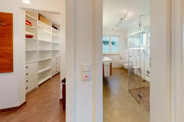 Dekoratives Detail  Maximilian