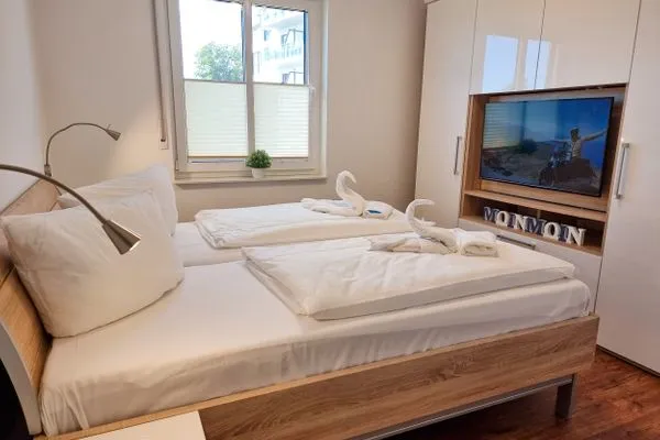 Schlafzimmer  Villa Am alten Kreidebruch, FW Lachmöwe - mit Balkon