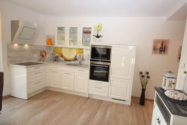 Küche / Küchenzeile  Villa Amelie, App. Seestern - mit Balkon und Meerblick