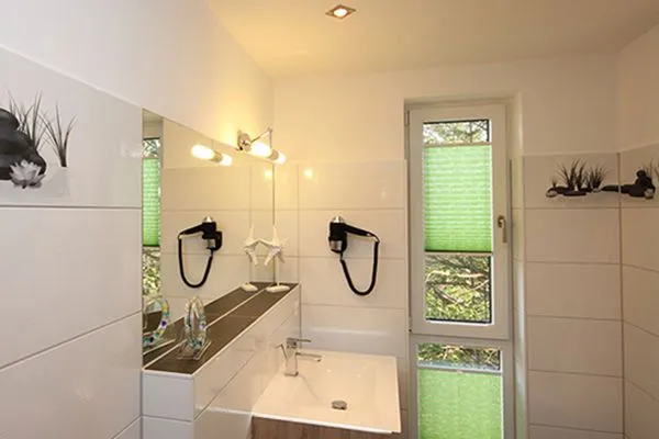 Badezimmer  Villa Amelie, App. Seemöwe - mit Balkon und Meerblick