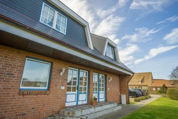 Fassade / Eingang  Tante Lilli