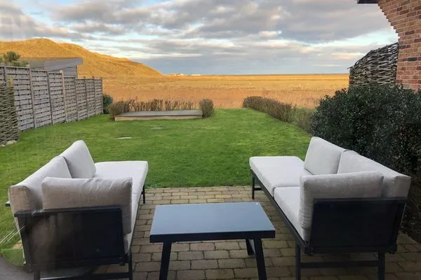 Gartenblick  Listend Blick