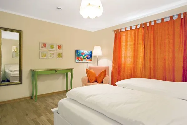 Schlafzimmer 1  Haus Marie