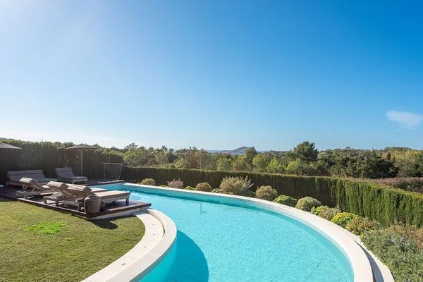   Villa Aya