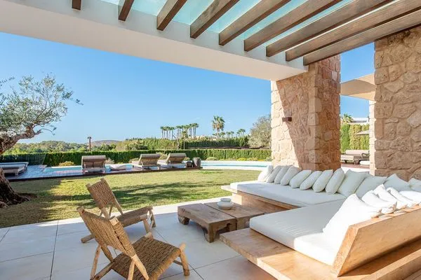   Villa Aya