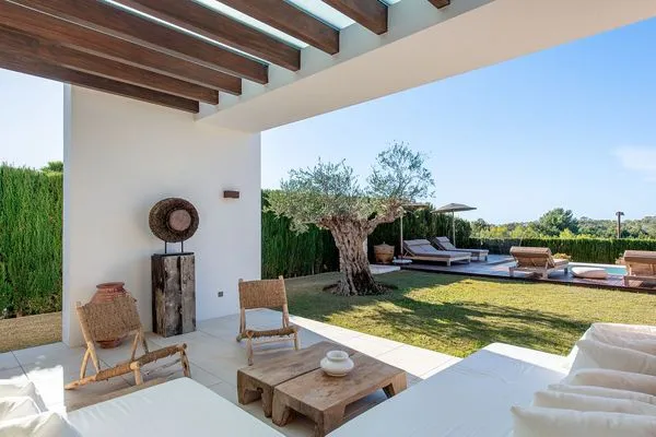   Villa Aya