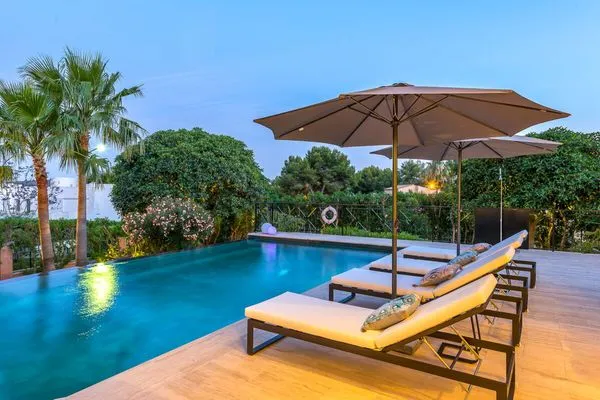 Pool  Villa Magnifica Mallorca