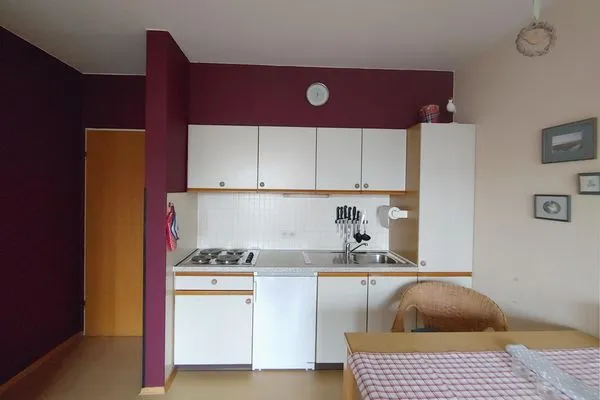 offene Küche in der Ferienwohnung Inselnest am Meer in Wittdün auf Amrum Haus *Südspitze 17* Ferienwohnung *Inselnest am Meer*