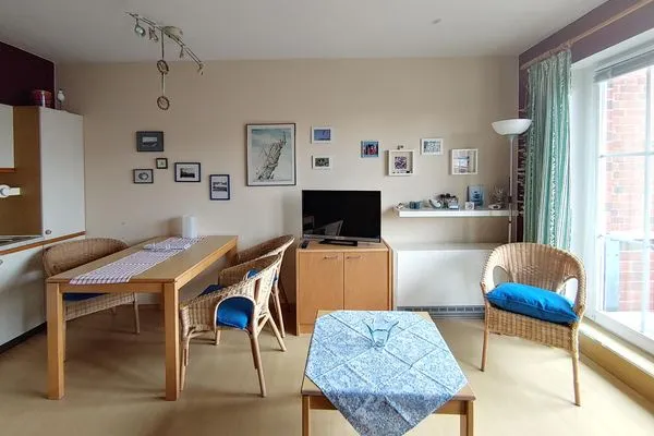 Wohnzimmer in der Ferienwohnung Inselnest am Meer in Wittdün auf Amrum Haus *Südspitze 17* Ferienwohnung *Inselnest am Meer*