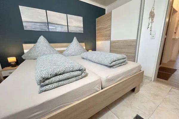 Schlafzimmer  Ferienwohnung Ostfriesenmuschel