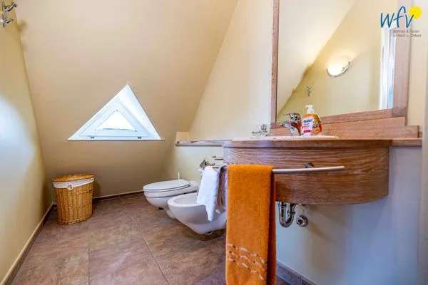  Villa Kunterbunt- Haus 1 Ferienwohnungen Seelöwe + Robbe