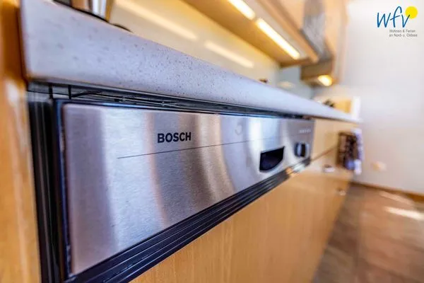  Villa Kunterbunt- Haus 1 Ferienwohnungen Seelöwe + Robbe