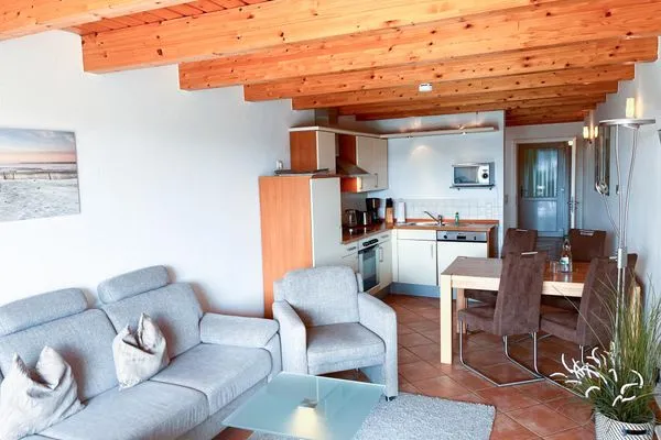   Lesecafé Wohnung Nr. 4