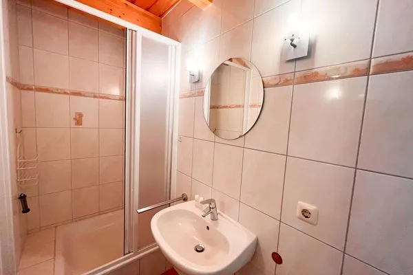   Lesecafé Wohnung Nr. 4