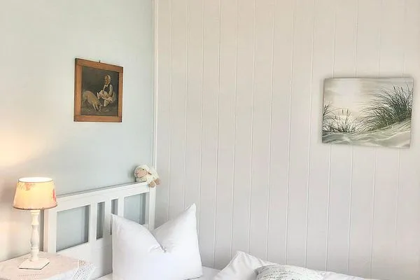 Schlafzimmer  Villa Imme App. 4 - mit überdachtem Balkon & wohnlichem Ambiente in strandnaher Lage
