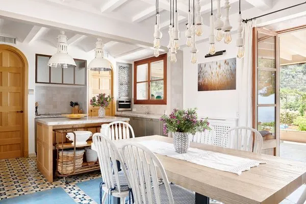 Küche / Küchenzeile  Villa Can Miquelet