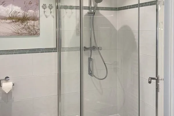 Badezimmer  Villa Imme App. 5 - großzügige Studio-Ferienwohnung mit Südbalkon & Meerluft-Feeling