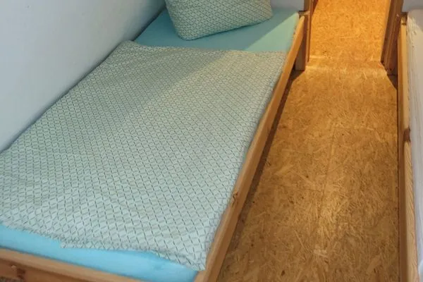   Finnhütte im Herzen der Natur – Erholung zwischen Wald und Meer - Heinrich