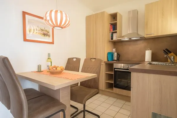 Küche / Küchenzeile  Boje 9