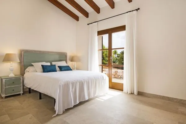 Schlafzimmer  Finca Sa Taulera