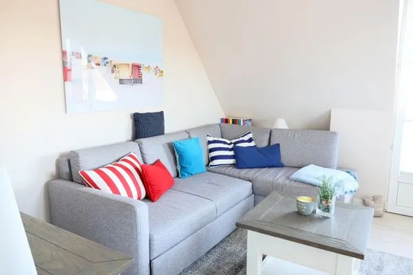 Wohnzimmer  Norderstr. 55c, Whg. 11, DG, Sundowner