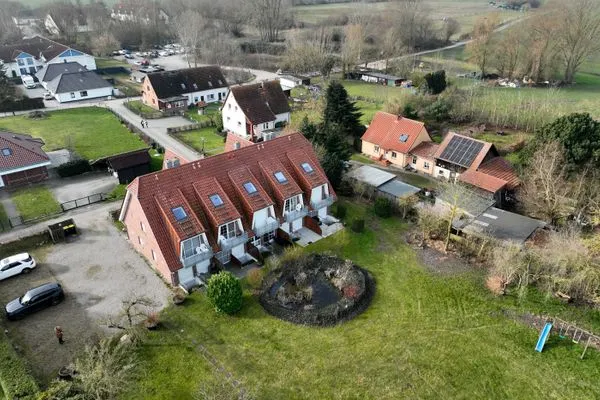 Vogelperspektive Landhaus am Meer Seerose
